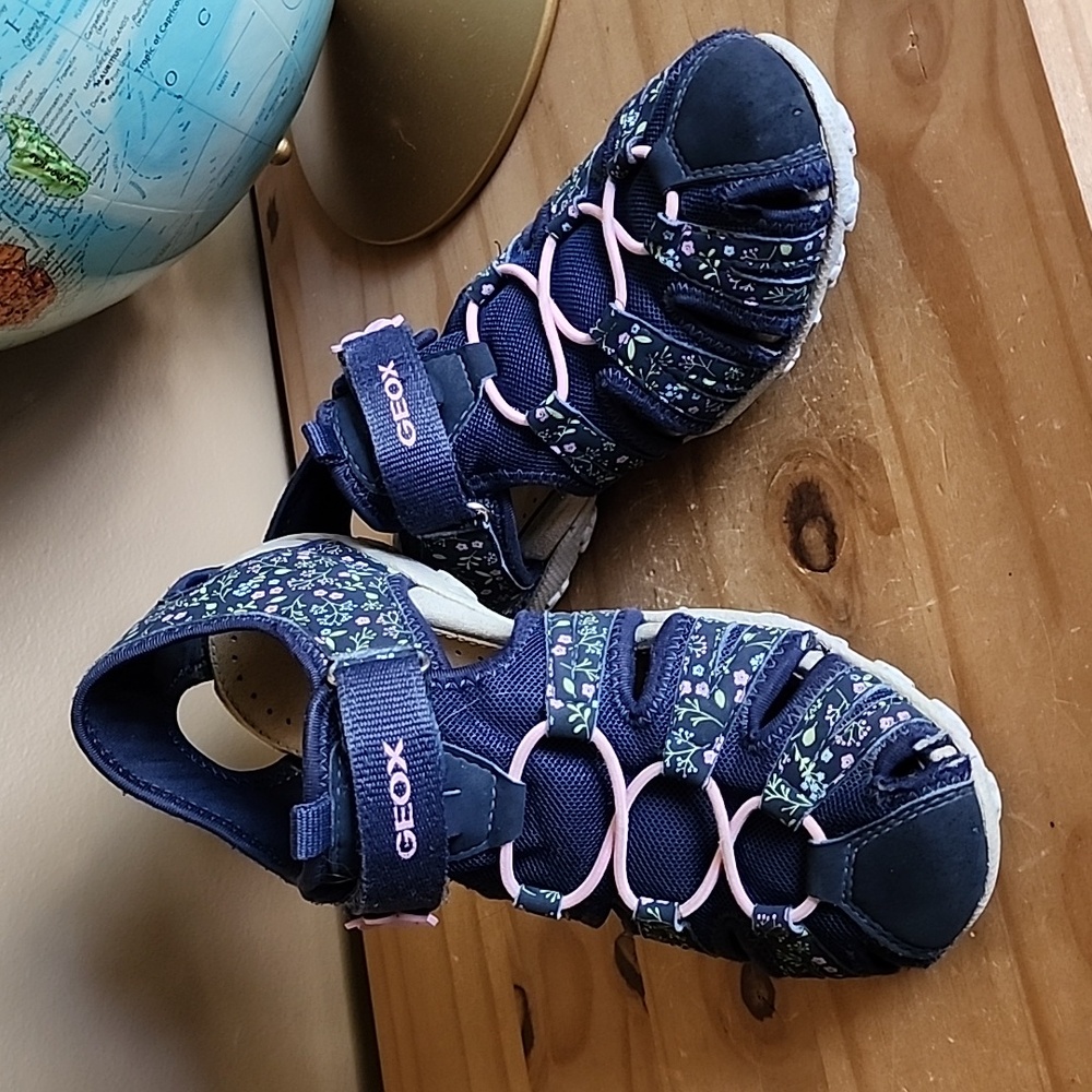 GEOX Respira Roxanne size US 5 EU 37